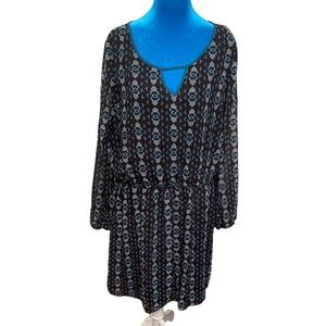 Xhiliration XXL  mini dress v neck drop 100% polyester black green long sleeve